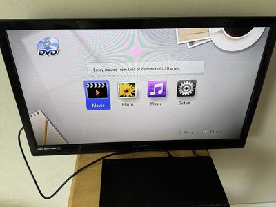 Blu-Ray Player with 32" TV