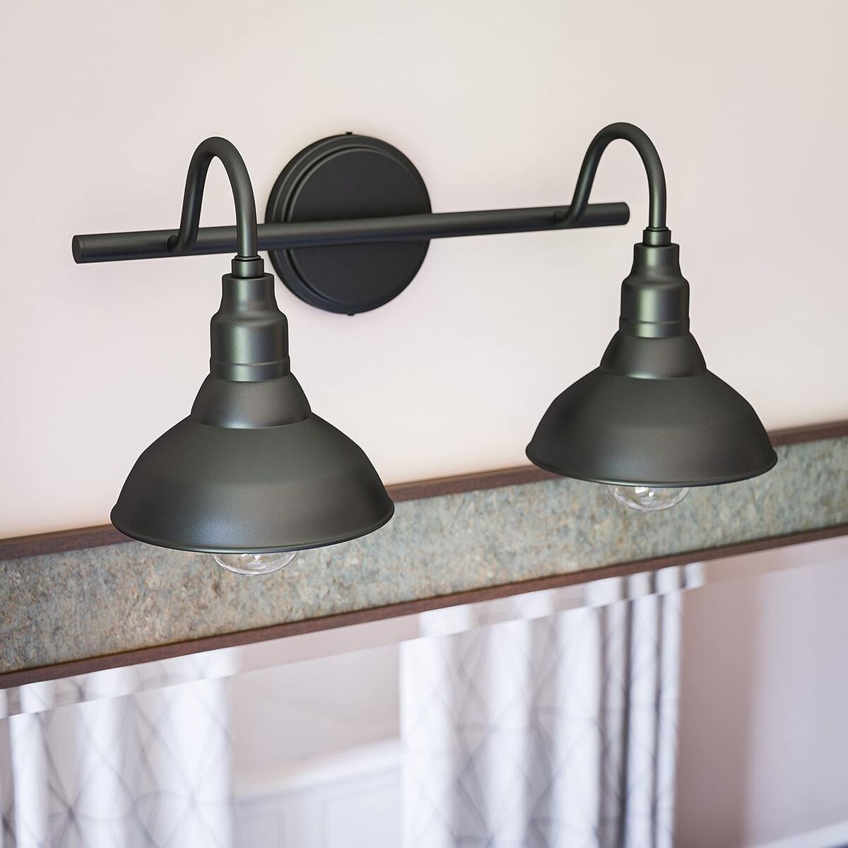 Vanity Wall Light By Kenroy Home Classic. Black Finish. New In Box. Retails $110