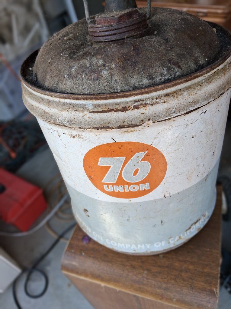 Old Collectible 76 Union Gas/ Oil Can Cool!
