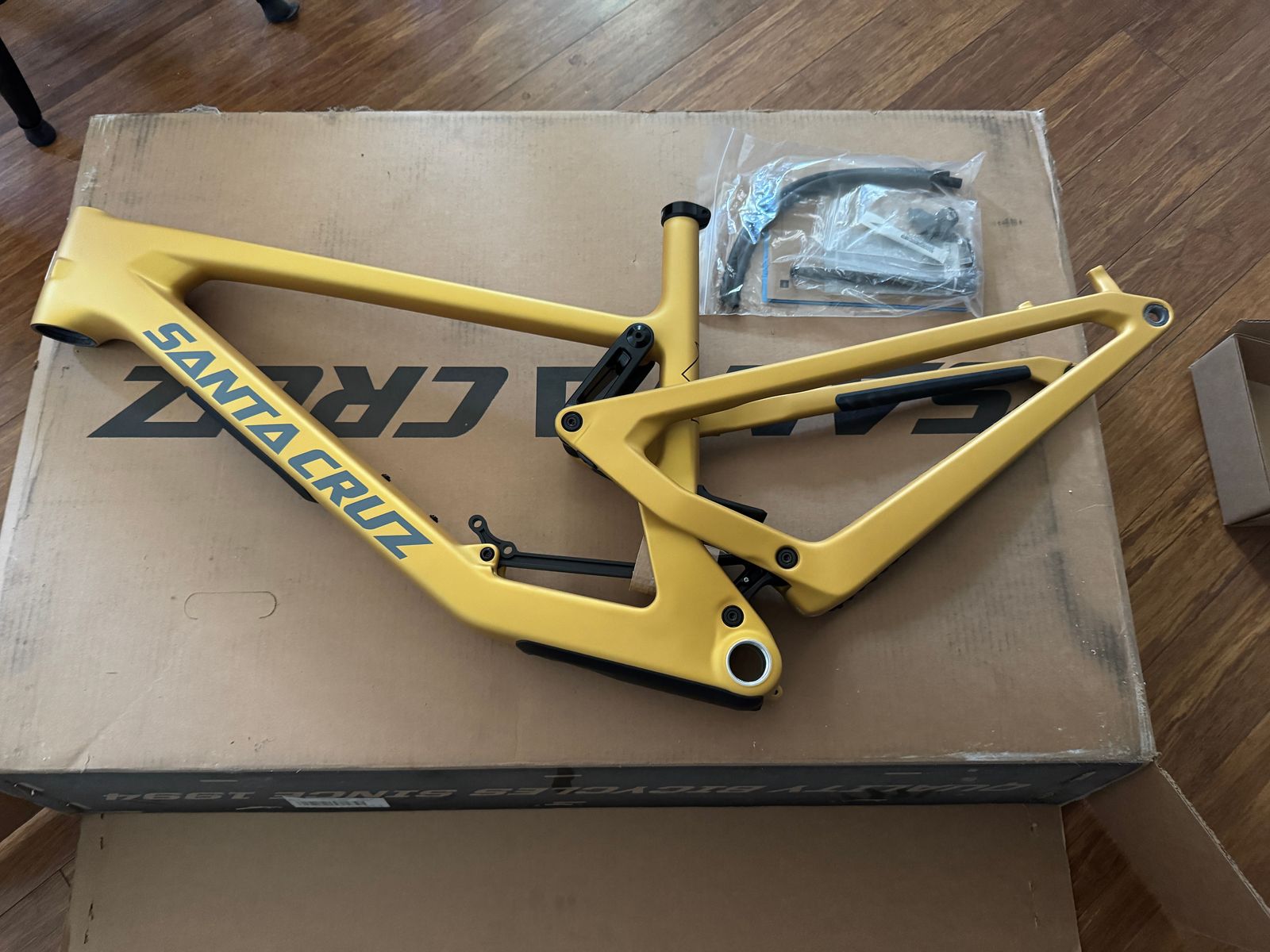 2022 Santa Cruz Bronson 4 Carbon C XL Frame — New / Never Built — Satin Gold — Frame Only, No Shock