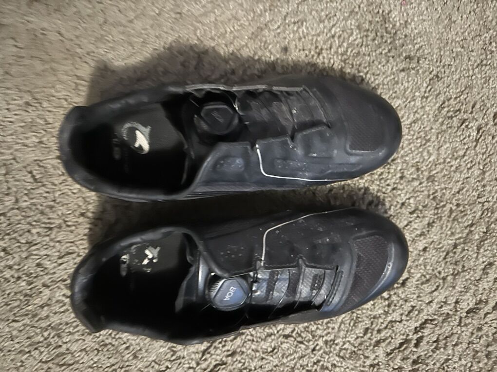 Pearl Izumi Womens Road Shoes 39