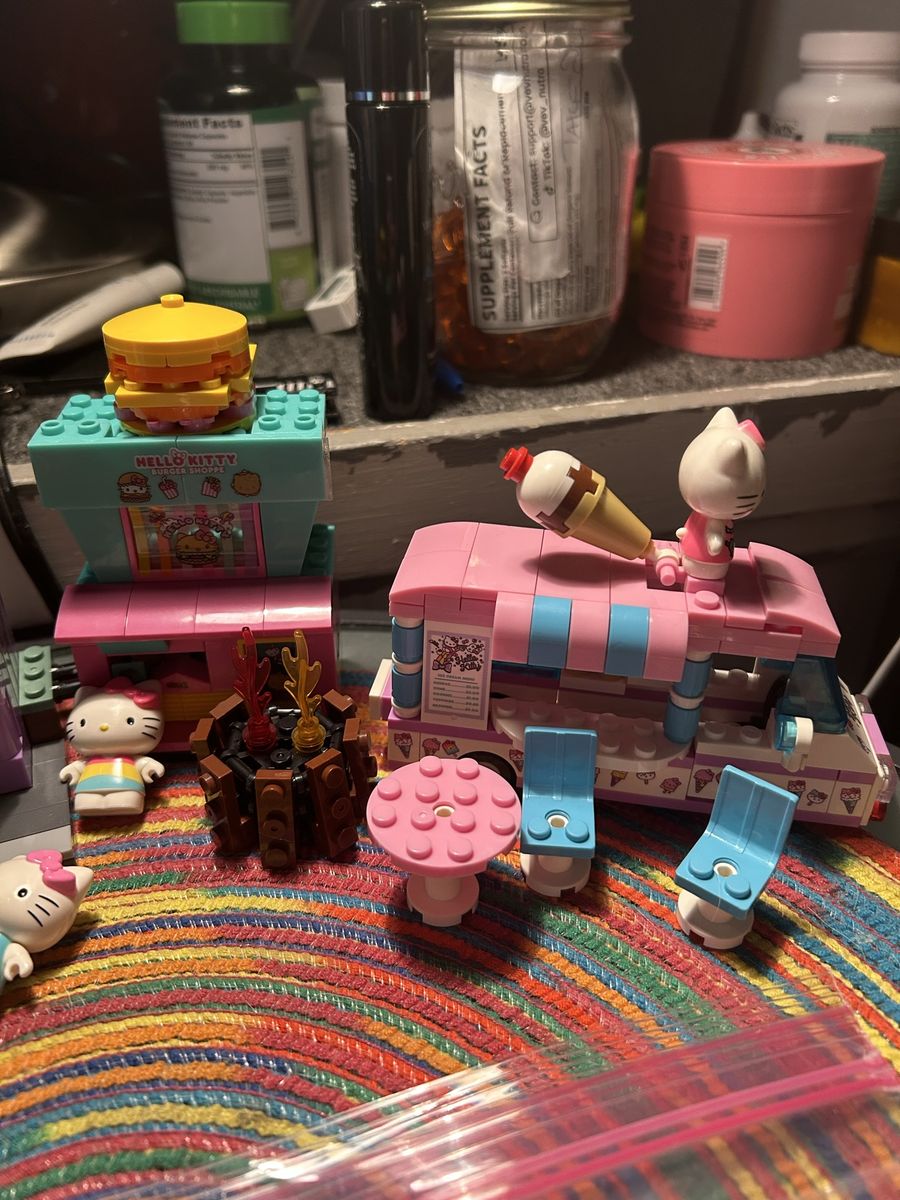 Hello Kitty Building Block Set Lot Boba Tea Shop Burger Shoppe Ice Cream Truck Figures