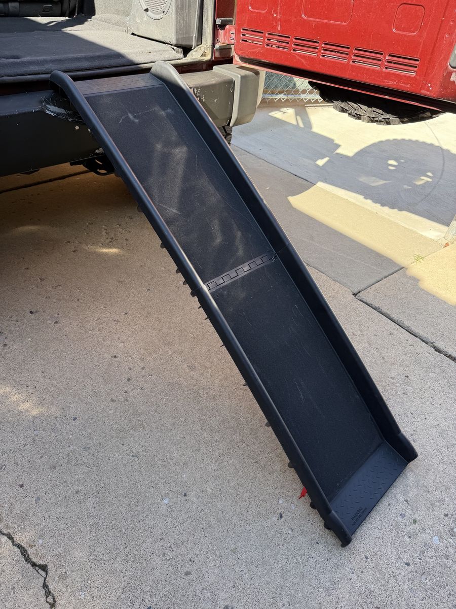 Foldable Pet Ramp for Vehicle SUV Black Non-Slip Surface 62 inches