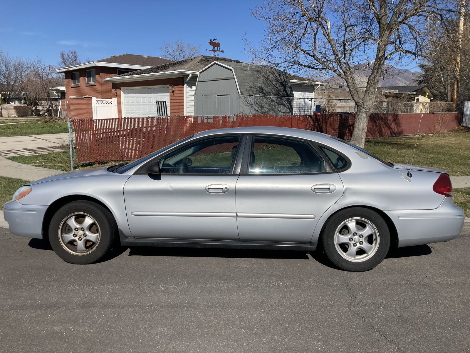 2004 FORD TAURUS SES