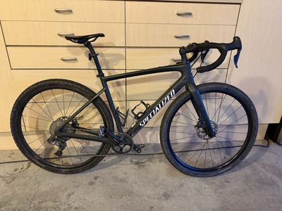 Specialized Diverge Expert Carbon 2021 Gravel bike