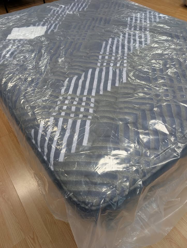 New Mattress - Queen Hybrid