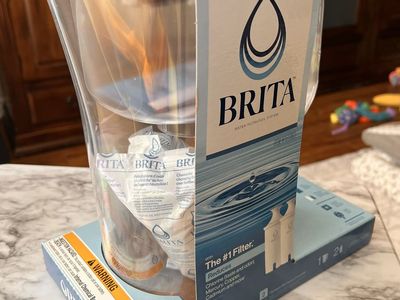 Brand new Brita 10 cubs pitcher plus 10 extra filters