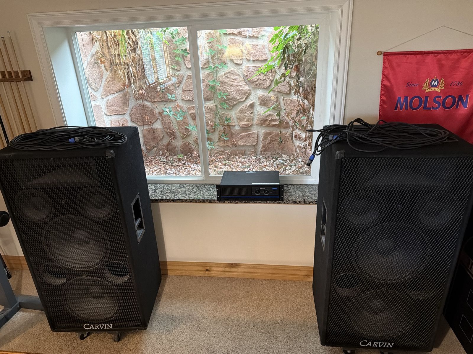 Carvin 1588 PA Speaker Cabinets with DCM2000 Power Amplifier and Cables