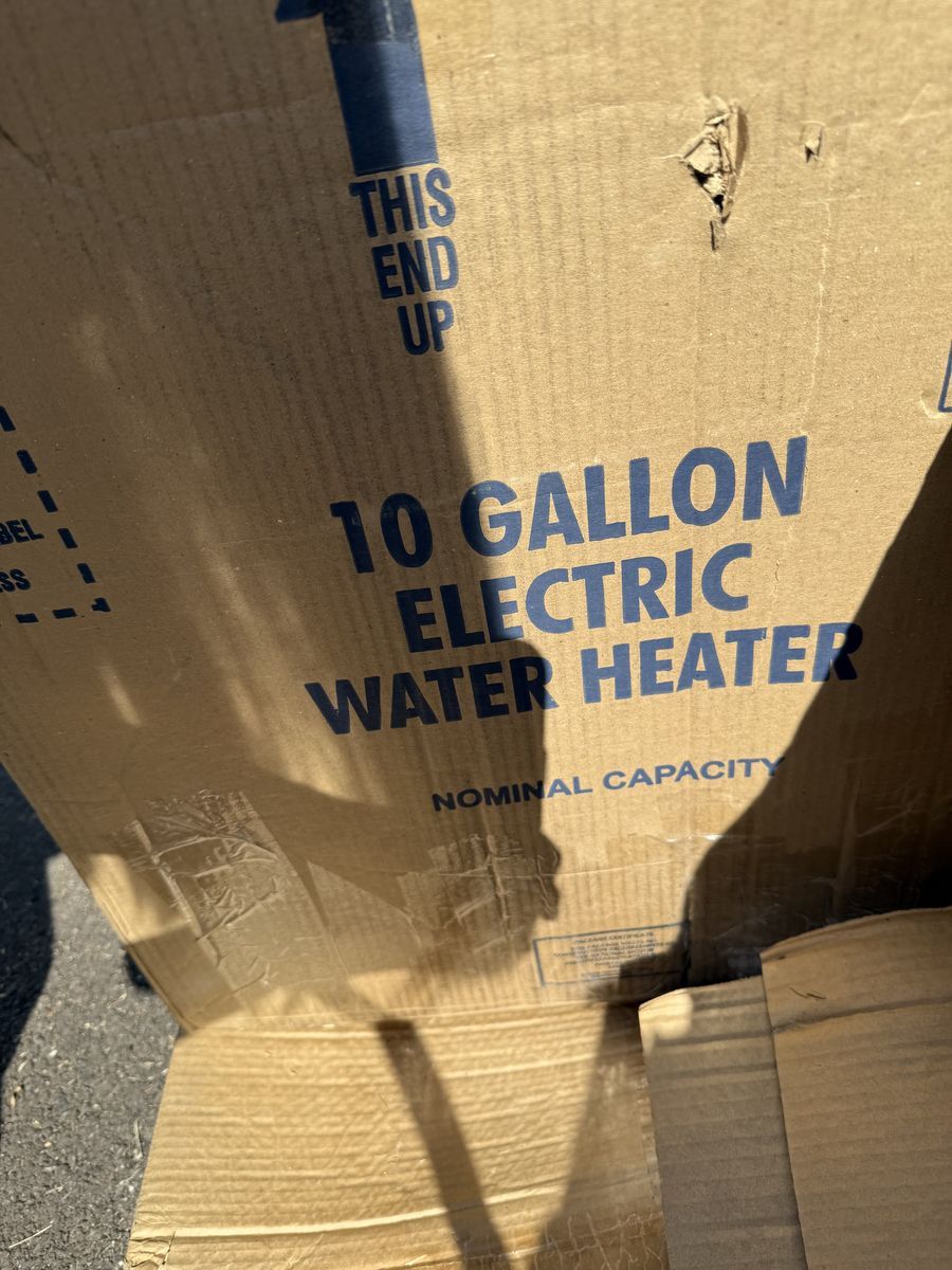 10 gallon Rheem Electric Water Heater