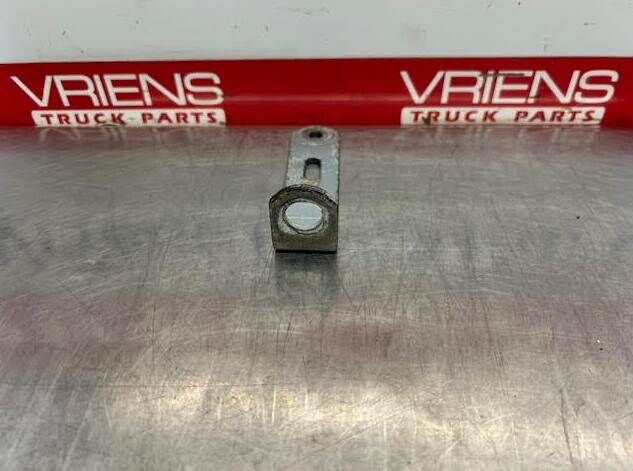 Freightliner Bracket