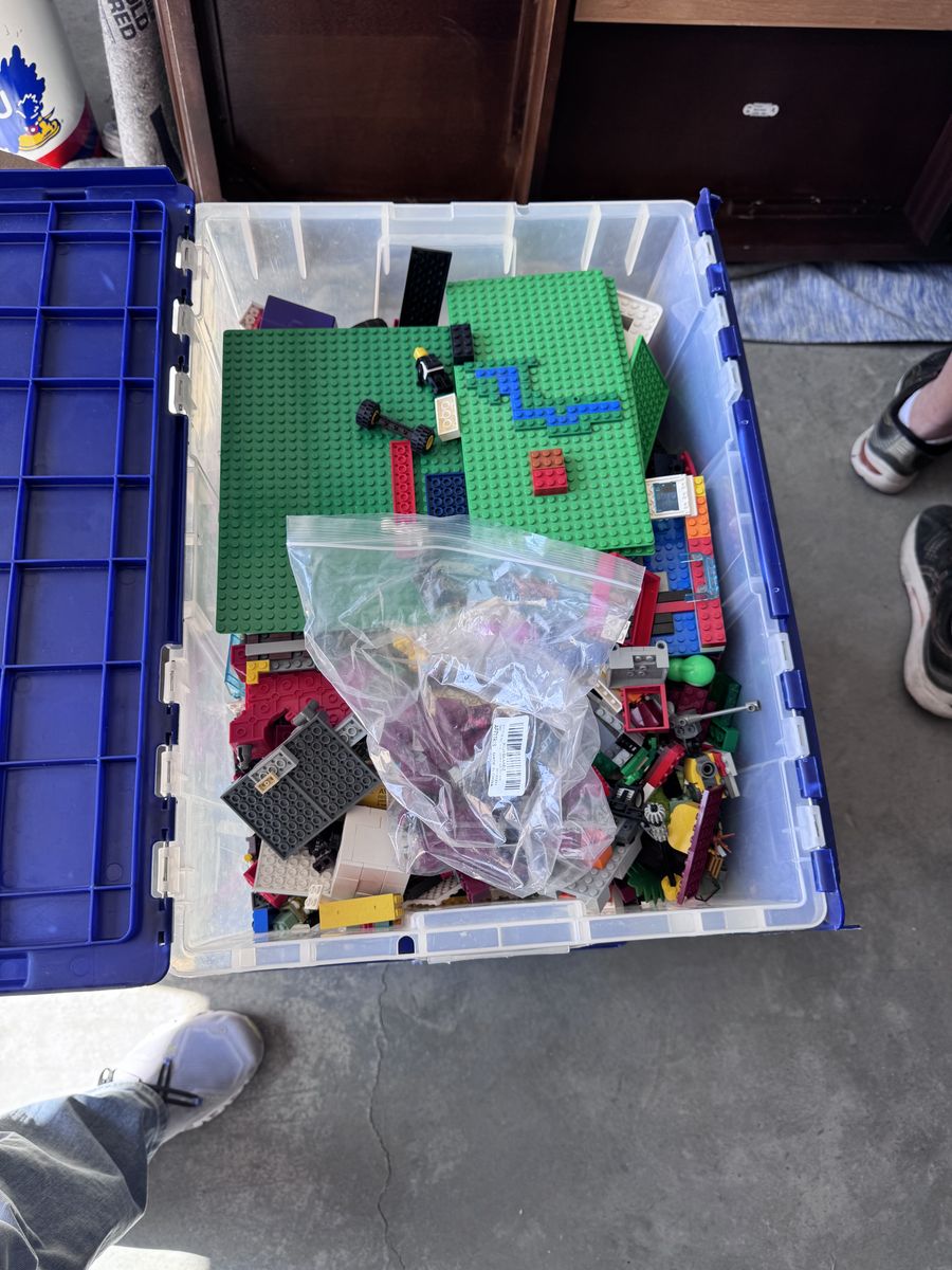 Main image 5