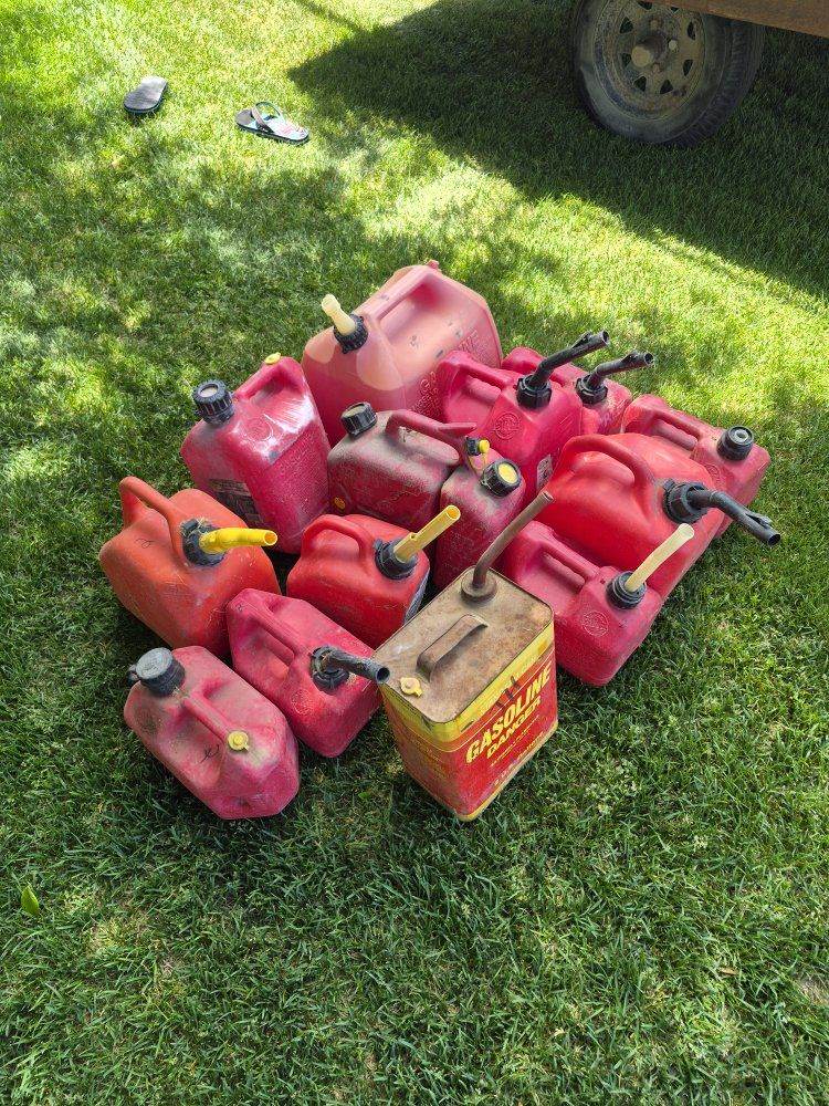 gasoline gas cans