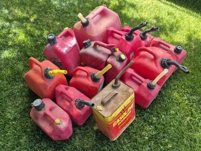 gasoline gas cans