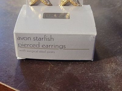 Avon Starfish Pierced Earrings - Gold Tone with Surgical Steel Posts