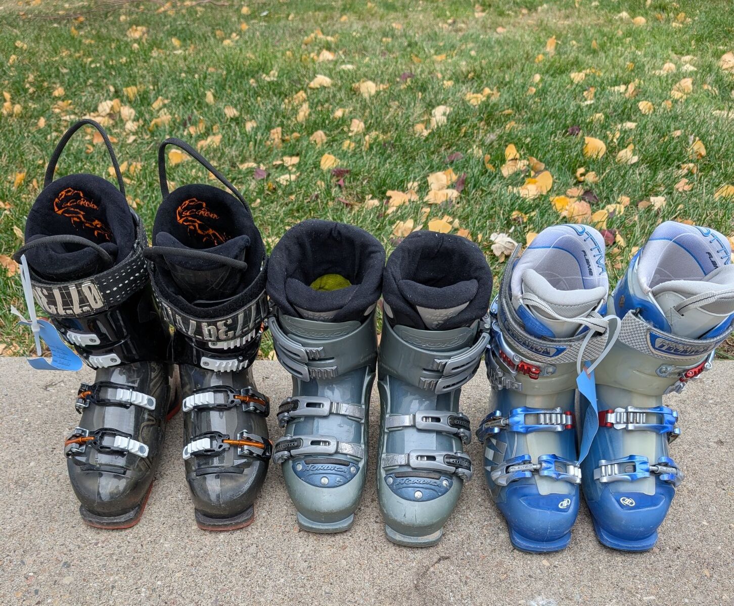 Ski Boots for sale (sizes 24 - 25.5) CLEARANCE