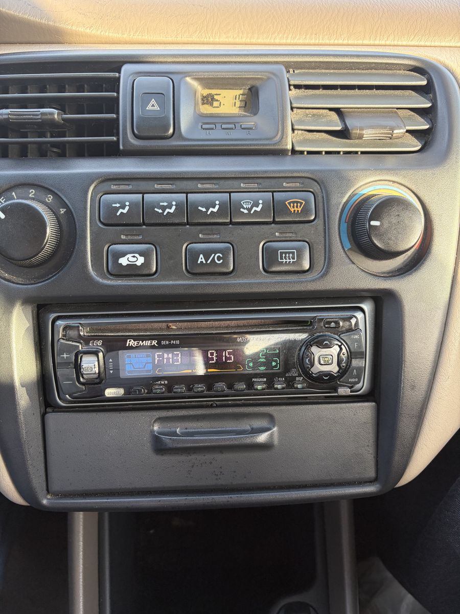 1998 HONDA ACCORD LX