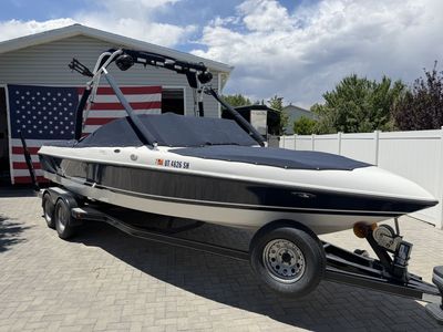 2000 Tigé 2300V Limited – 24’ V-Drive – 330HP Black Scorpion for $21,500