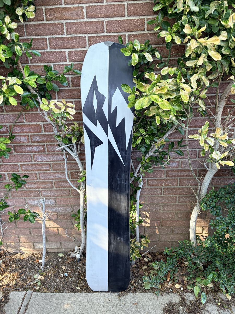 Main image 5
