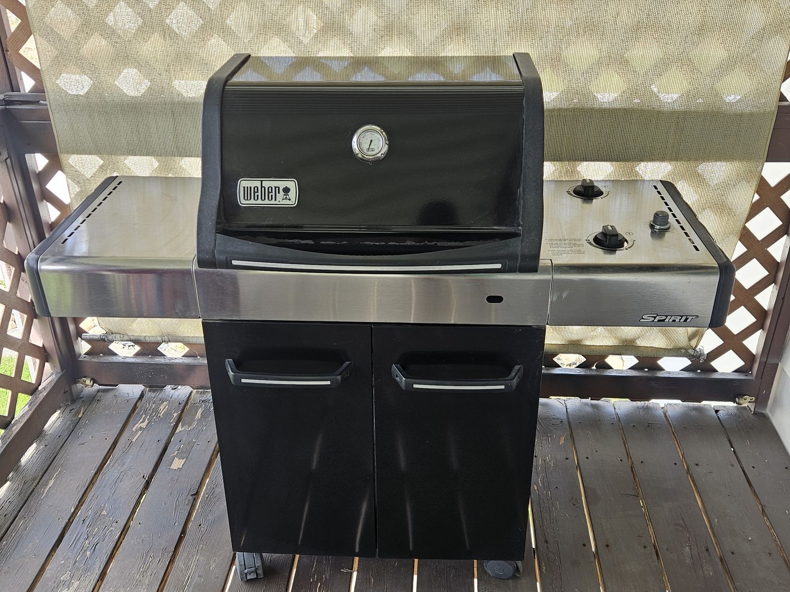 WEBER SPIRIT Very Clean Nice Gas Propane Grill BBQ Barbeque