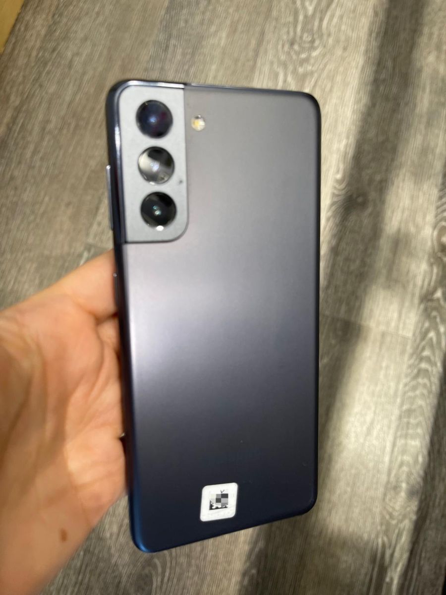 Samsung Galaxy S21 5G - 128 GB - Unlocked