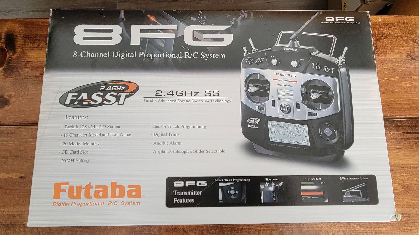 Futaba 8FG LIKE NEW