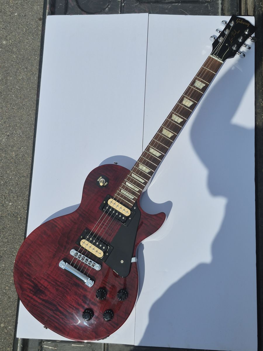 Gibson les Paul studio deluxe II