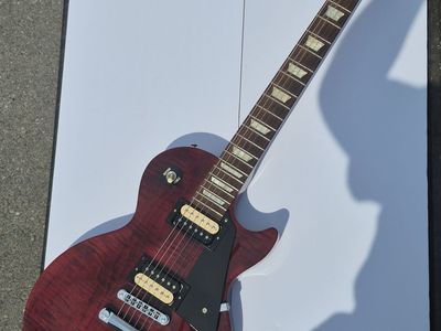 Gibson les Paul studio deluxe II