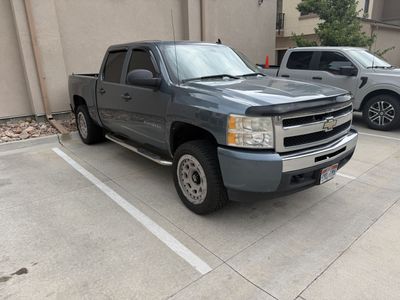 Chevrolet Silverado 1500 Crew Cab Pickup Truck