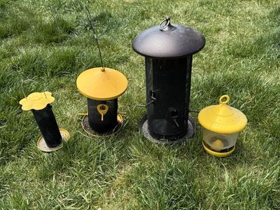 Outdoor Metal Bird Feeders Finch Blue Jay Etc