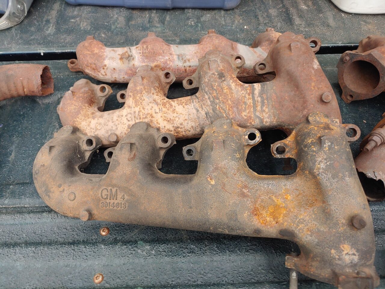 Chevy BB 68 69 70 LH Exhaust Manifold 3914613 Camaro Chevelle Nova SS 396 427