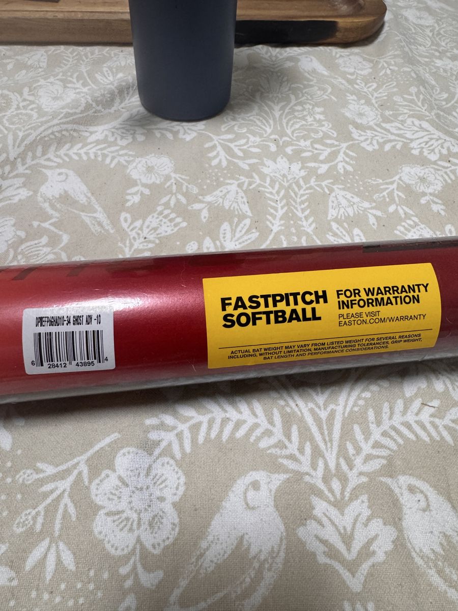 Easton Ghost Advanced 34" 24 oz Fastpitch Softball Bat (-10 Drop)