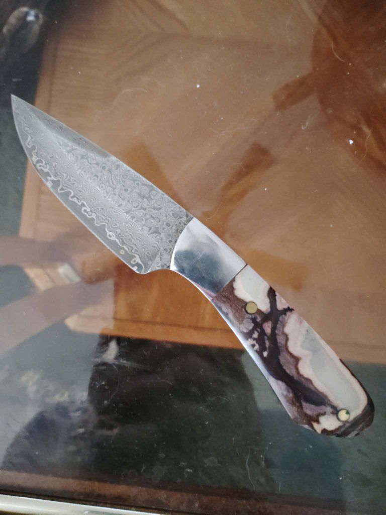 Handmade Damascus Steel Hunting Knife with Leather Sheath - Unique Bone Handle
