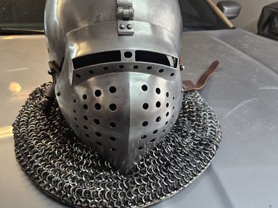 Buhurt medieval helm
