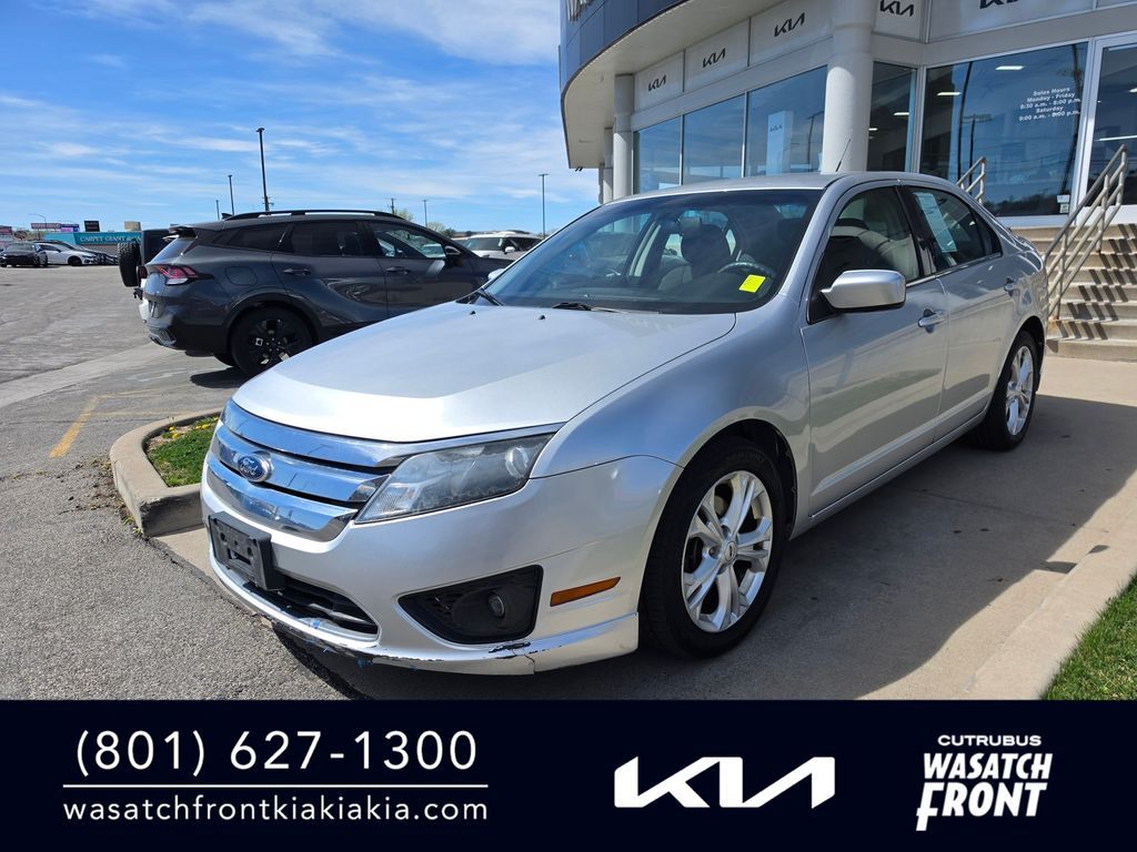 2012 Ford Fusion SE