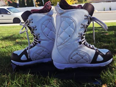 Sabbath Snowboarding Boots men's size 9