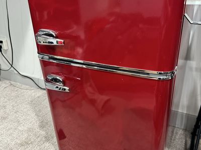 Red Mini 2 door 3.2 cu.ft. Retro Magic Chef refrigerator