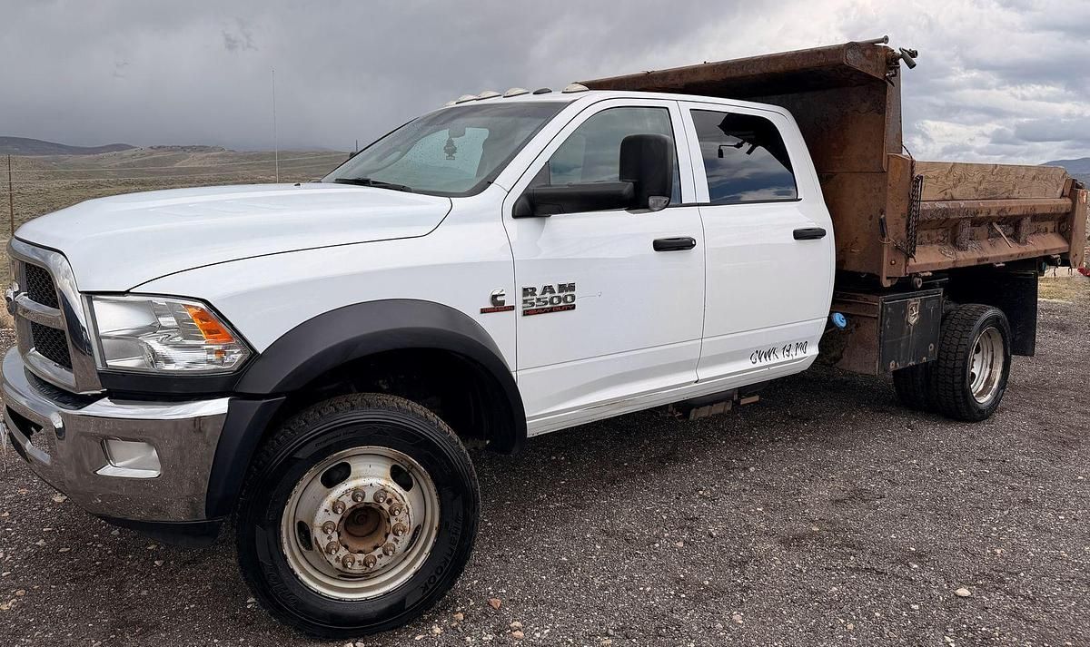 Dodge Ram 5500 Crew Cab Dump Truck