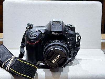 Nikon D7100 DSLR Camera with AF Nikkor 50mm 1:1.8D Lens - Excellent Condition, Ready to Shoot