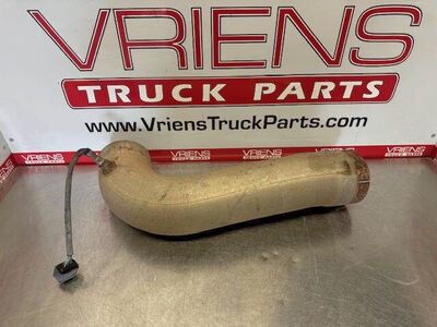 Peterbilt 567 Exhaust Stack
