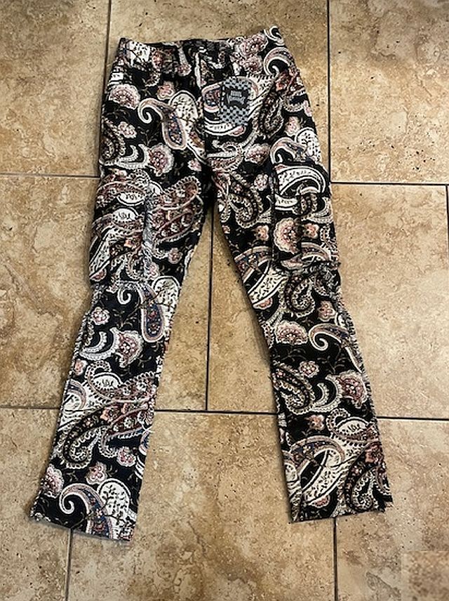 The Rebel Vengeance Mens Paisley Cargo Pants - Size's 28" to 36"