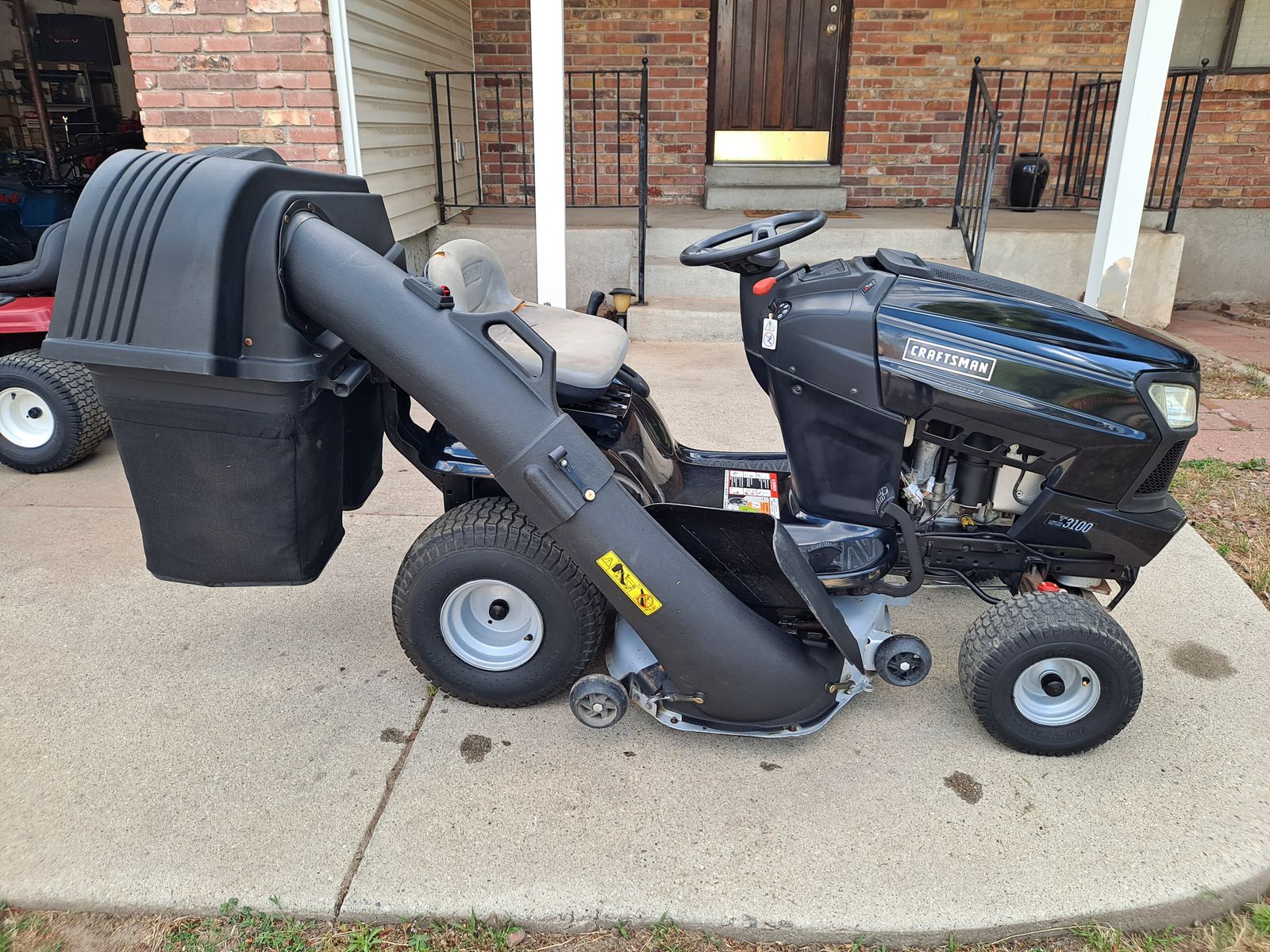 Newer Craftsman T3100 V-Twin 20hp, tuned.