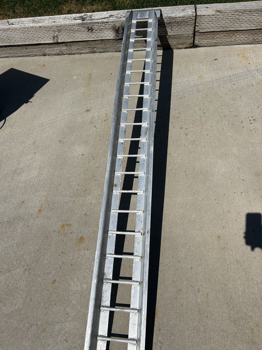 92” Heavy-Duty Aluminum Loading Ramp – 800 lb Capacity