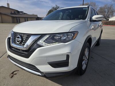 2017 NISSAN ROGUE SV