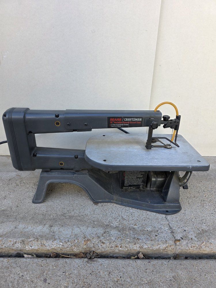 Sears Craftsman 16" Variable Speed Scroll Saw, Cast Iron Base