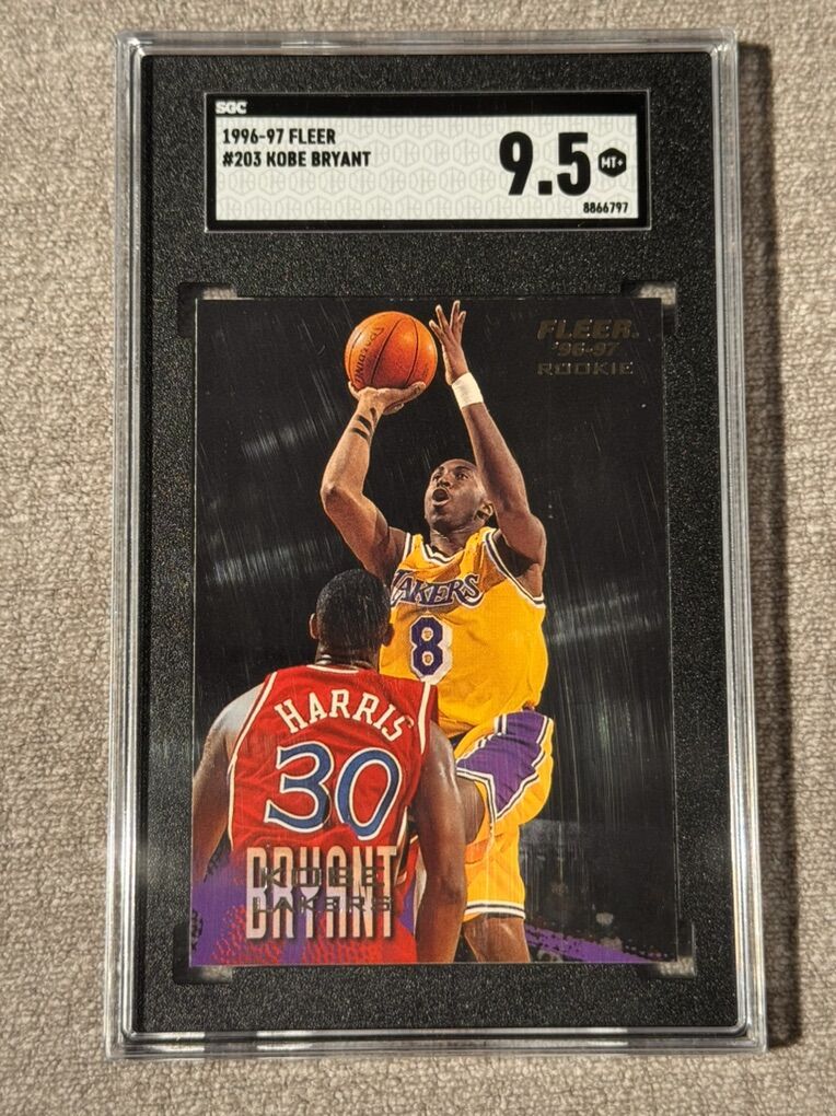 1996-97 Fleer Kobe Bryant #203 SGC 9.5