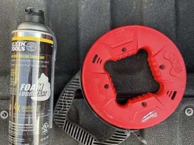 Mileaukee 1/4"x25' Fish Tape & Klein foam Lube