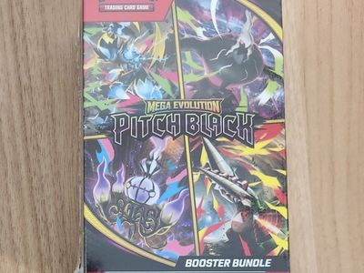 Pokemon Mega Evolution Pitch Black Booster Bundle