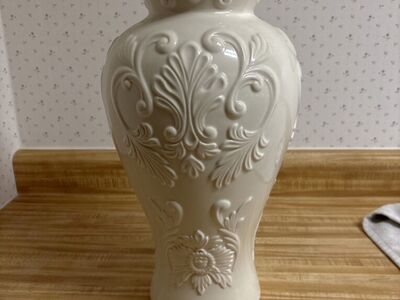 Lenox Georgian large Ivory Porcelain Embossed Vase