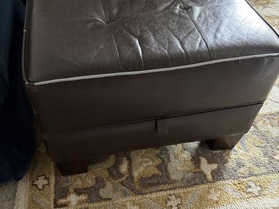 Brown Tufted Leather Ottoman with Storage - Footstool & Extra Seating