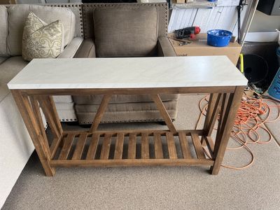 Rustic Wood & Faux Marble Console Table with Slatted Shelf - Entryway/Sofa Table